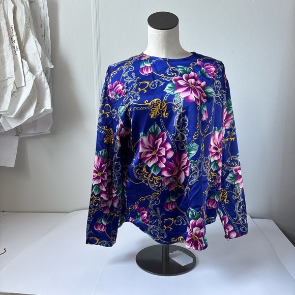 Liz Claiborne Tops - Floral Blue Women's Top